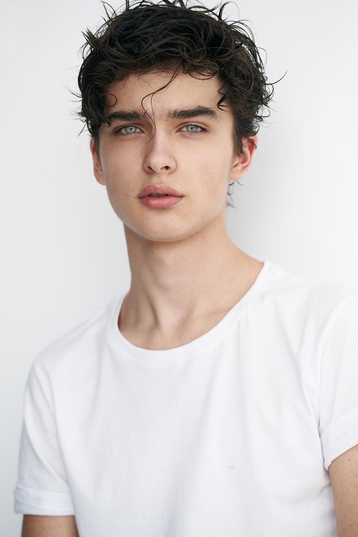 Gabriel New Face Boy With Armani Look First Photos Jobs CM Models   Gabriel New Face White Shirt Brown Hair Pretty Boy Young White Background Studio Brown Hair Wet Look 