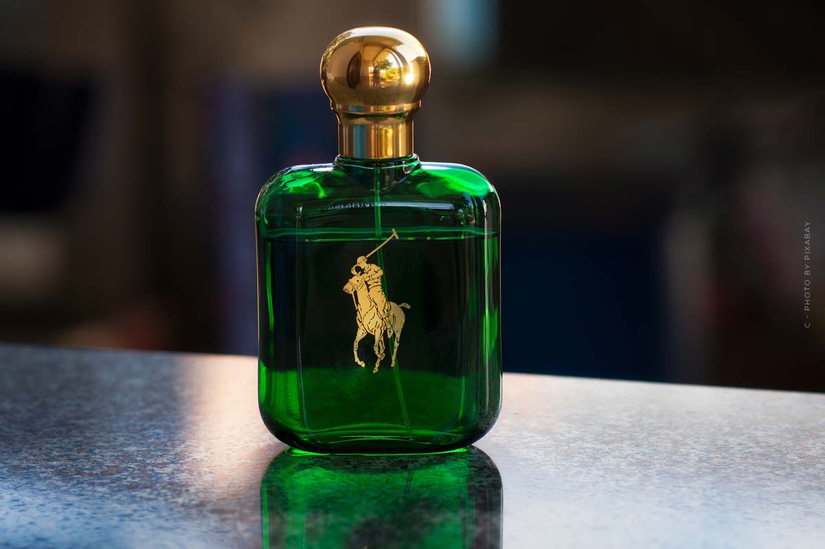 polo-ralph-lauren-mode-parfum-luxus-flakon-grün