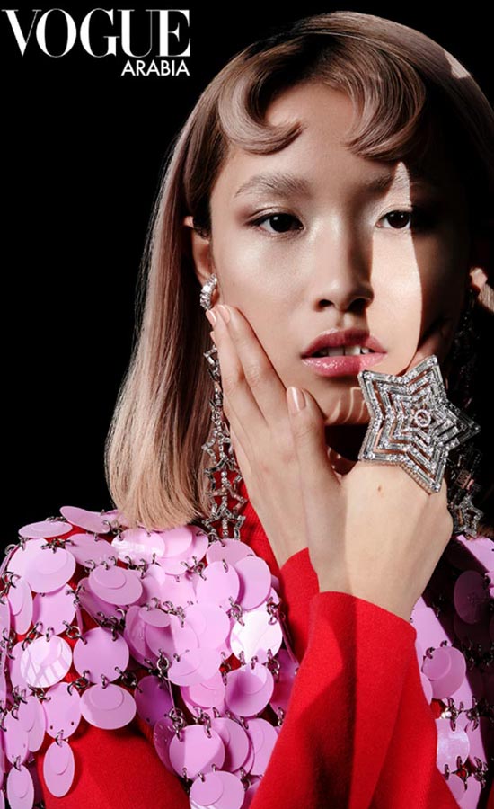 Rulan Liang<br /><span class="model-data-overview">EU 171cm | US 5′ 7“</span>